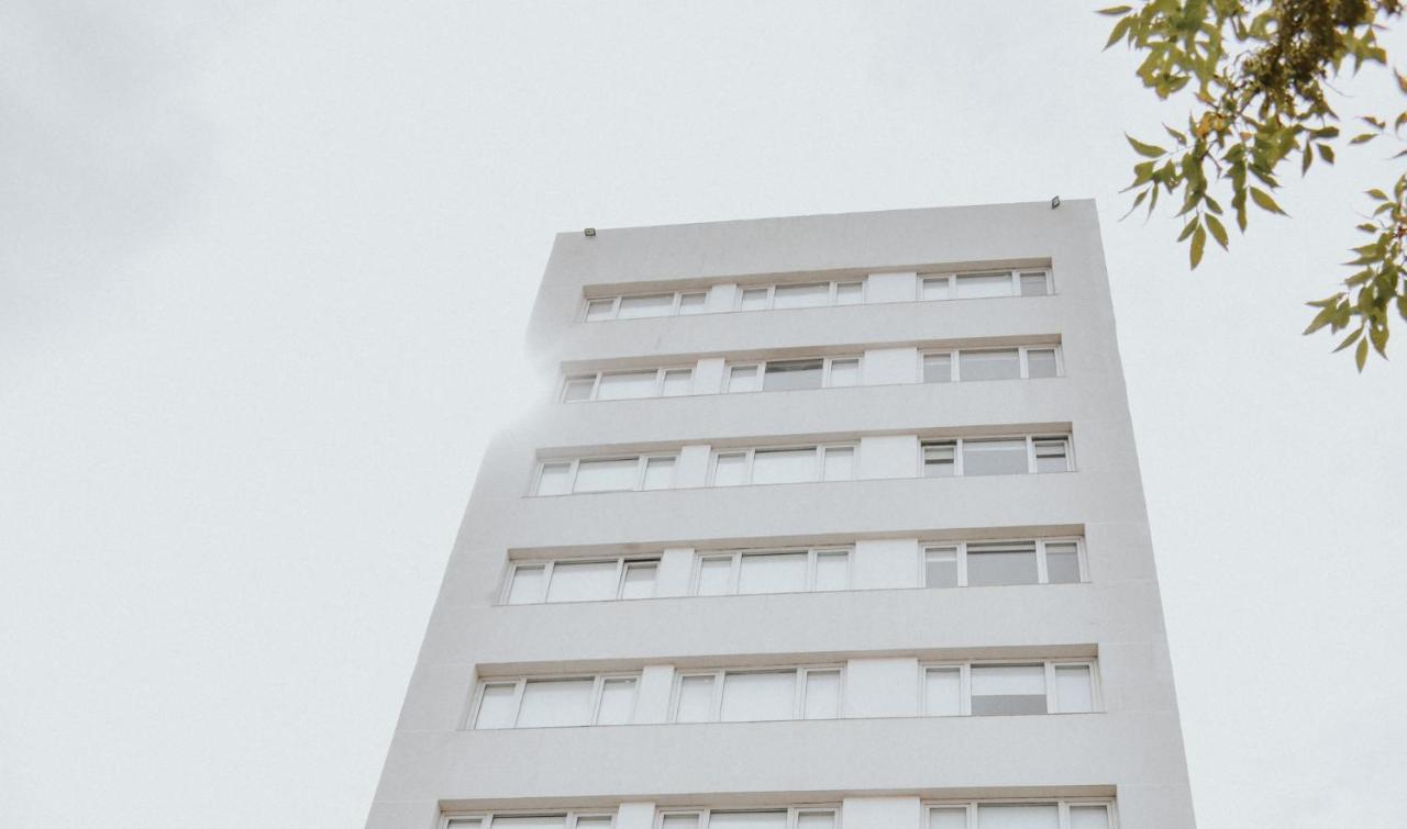 Corrientes Premium Con Desayuno Apartment Bahía Blanca Екстериор снимка