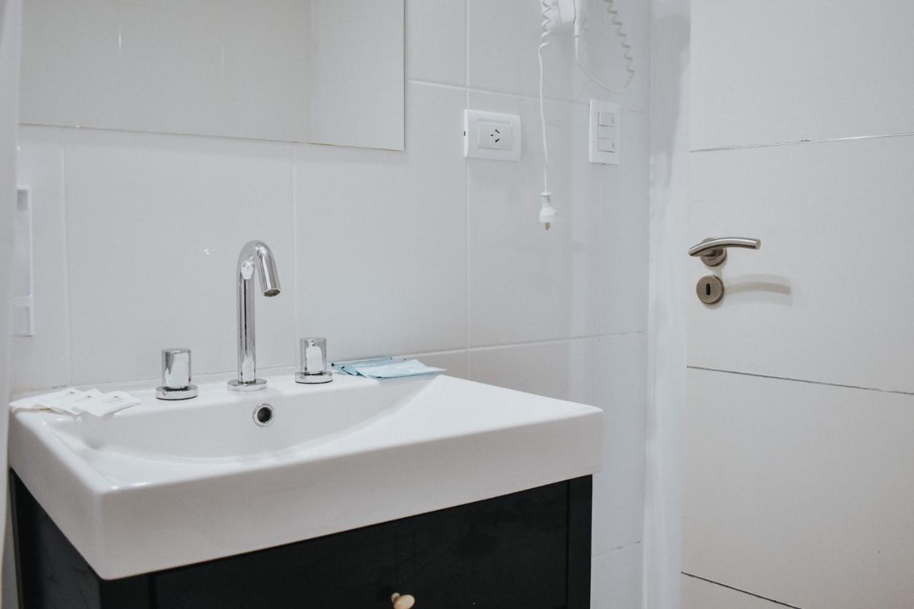Corrientes Premium Con Desayuno Apartment Bahía Blanca Екстериор снимка
