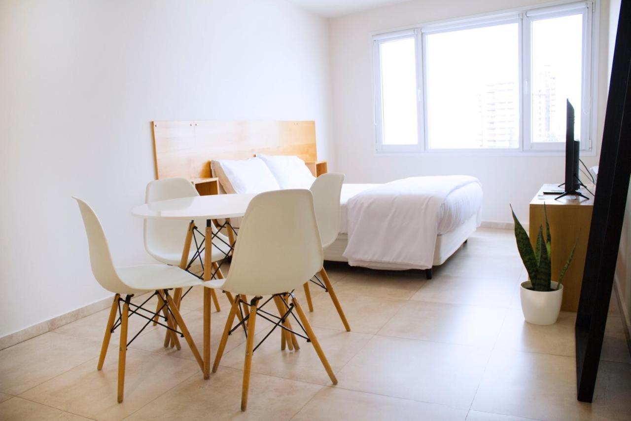 Corrientes Premium Con Desayuno Apartment Bahía Blanca Екстериор снимка