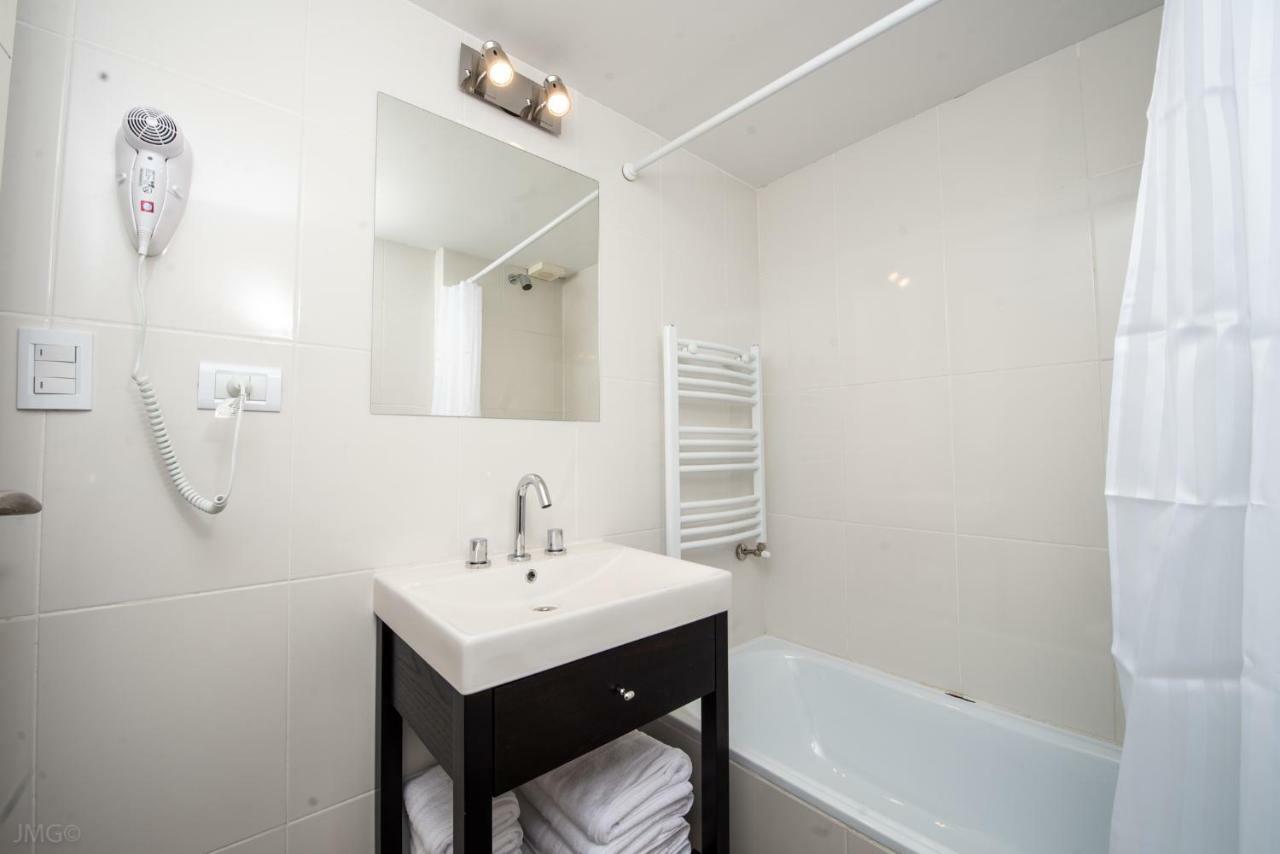 Corrientes Premium Con Desayuno Apartment Bahía Blanca Екстериор снимка